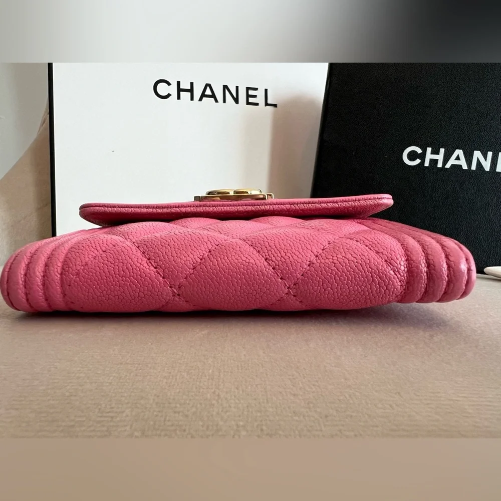 CHANEL  Caviar Leather Boy Flap Wallet Quilted Pink Great Condition/ Great Deal
